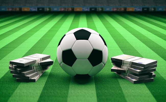 Winning Streaks: Online Football Betting Tactics