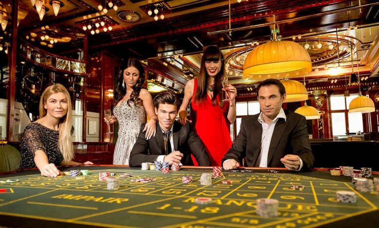 Live Casino Strategies: How to Beat the Odds