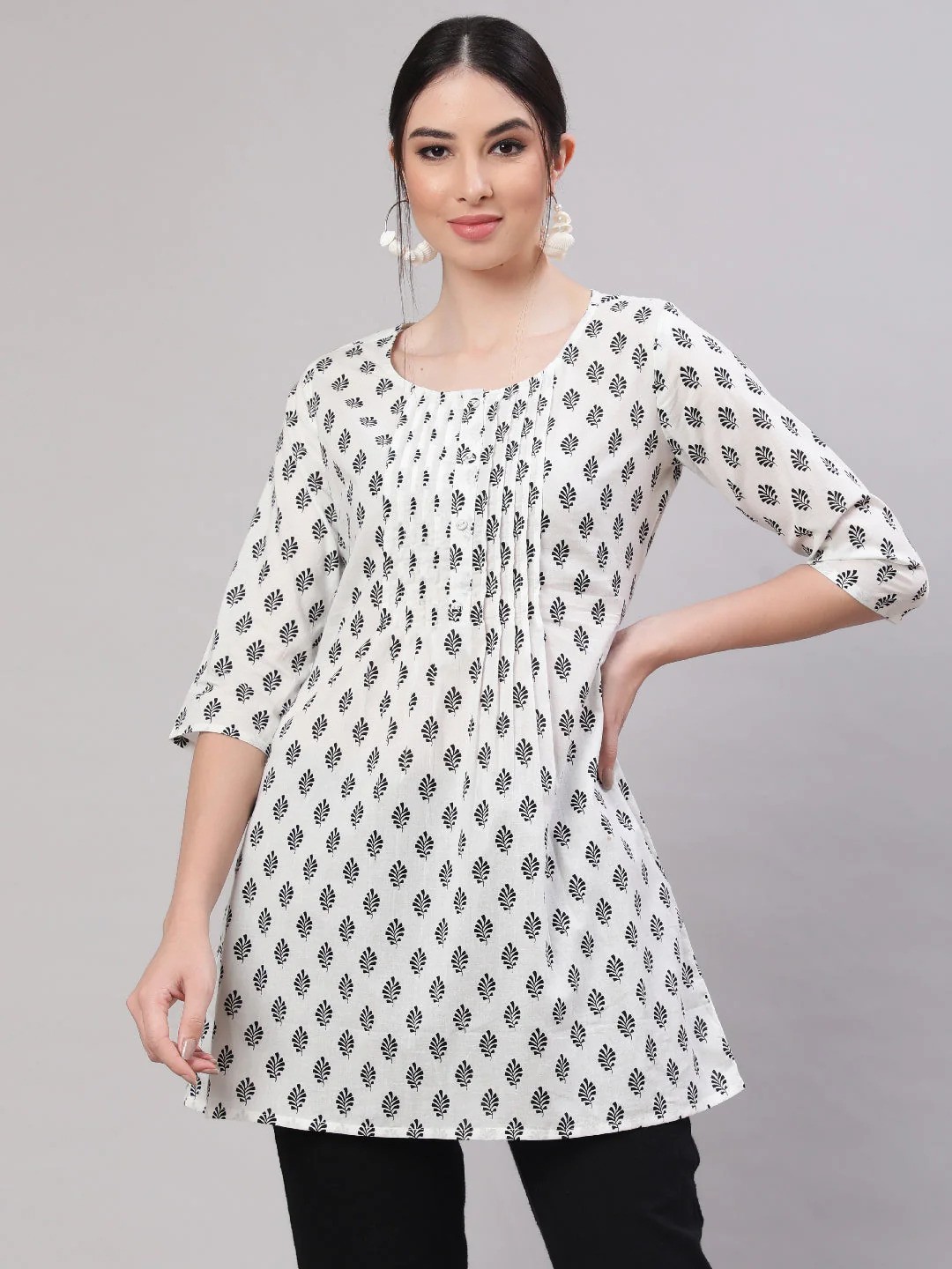 Effortless Style: Buy Tunics Online in India