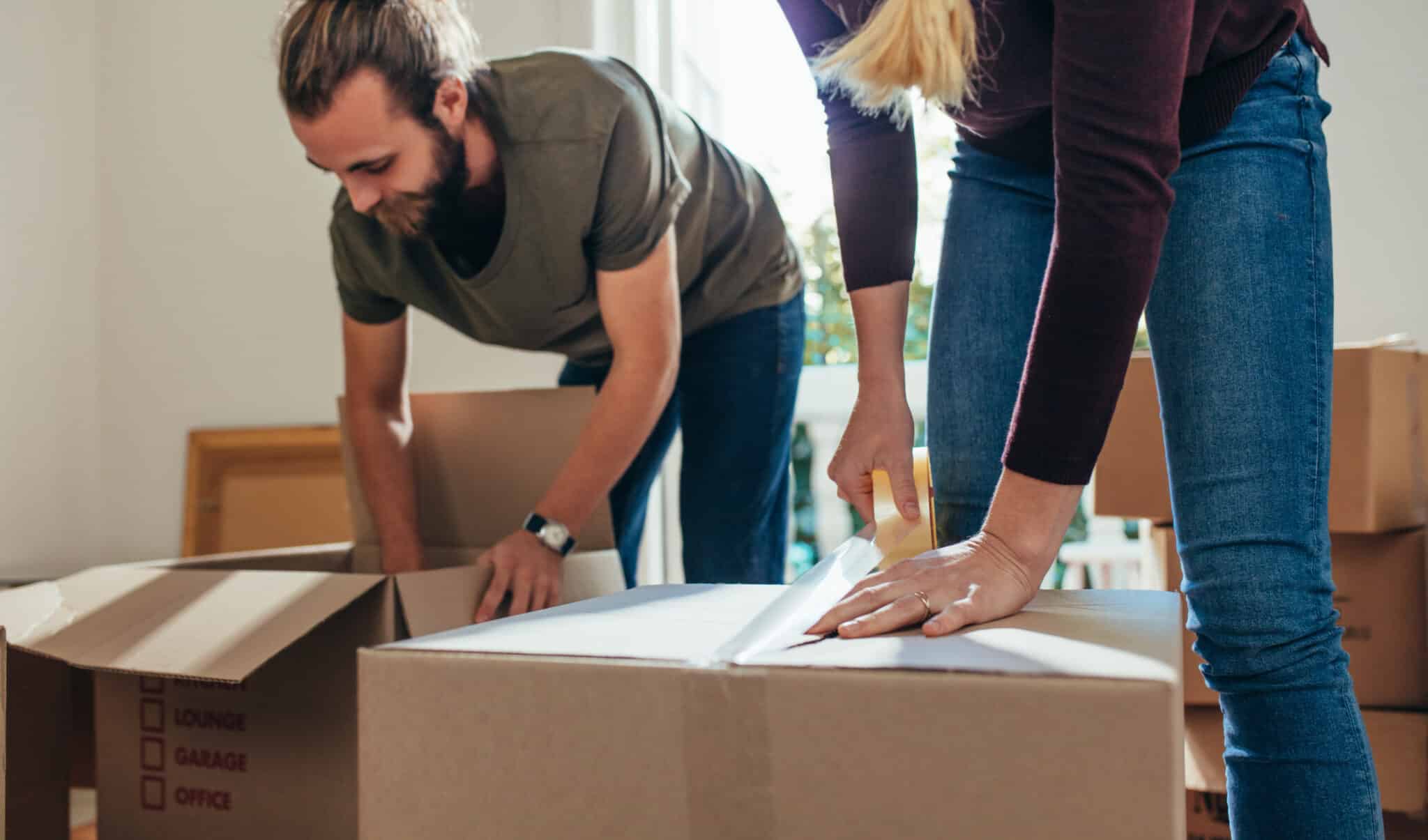 Navigating the Challenges of Long Distance Moving: A Comprehensive Guide to Moving Services